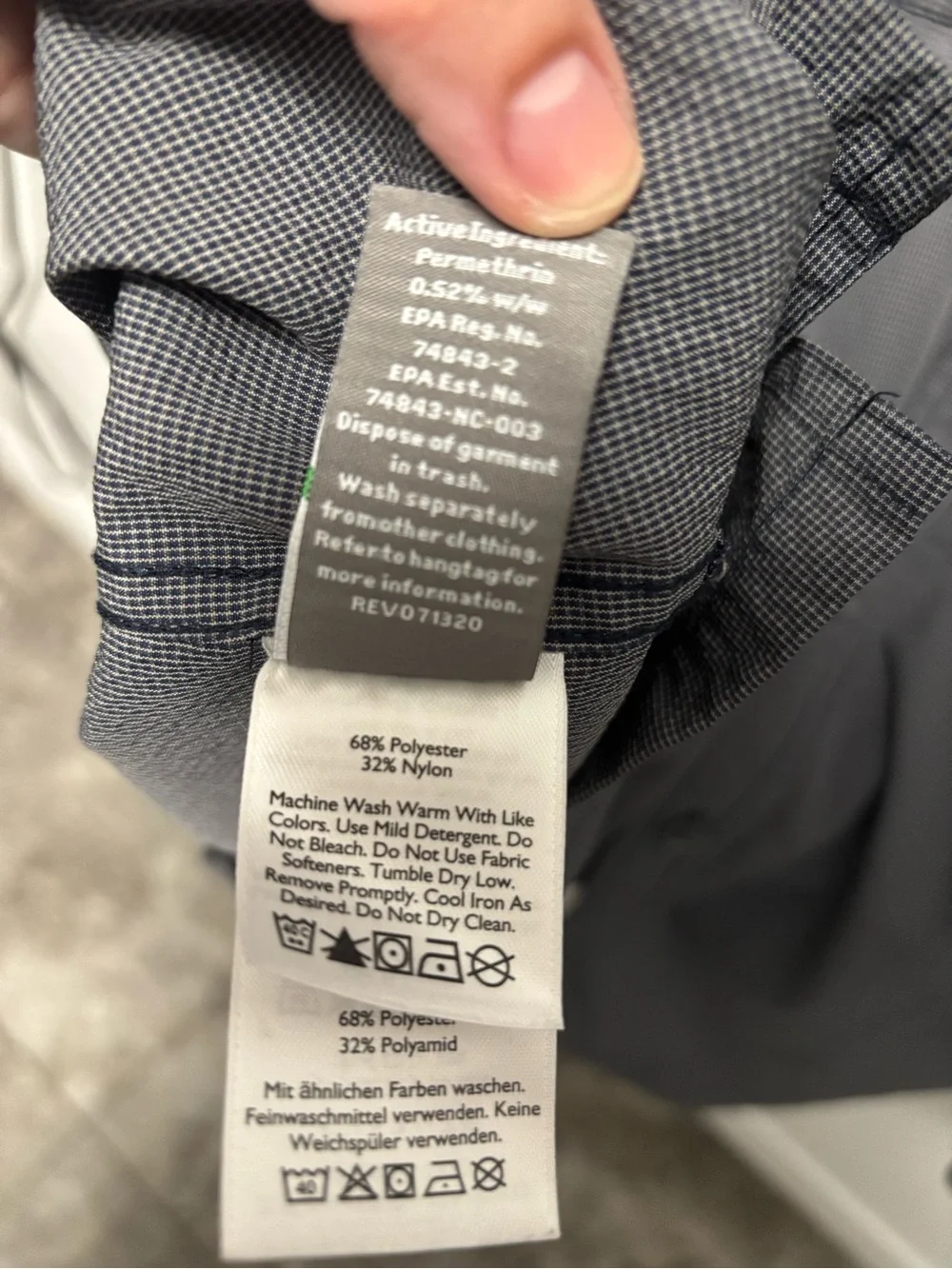 Eddie Bauer lightweight eddie